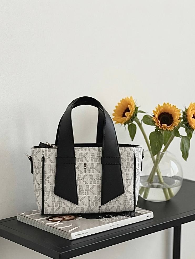 کیف دستی زنانه کد ۲۸