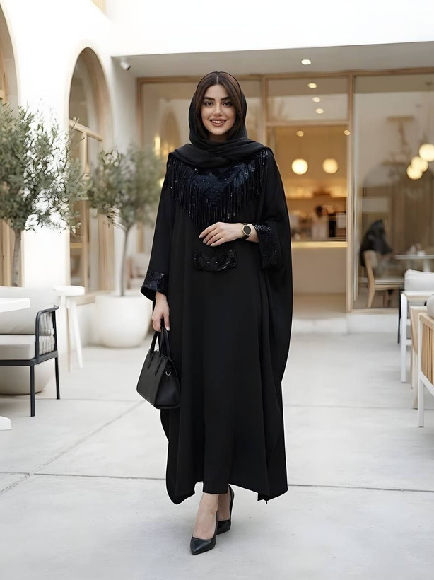 عبای زنانه کرپ اسود کد۰۴۷۶