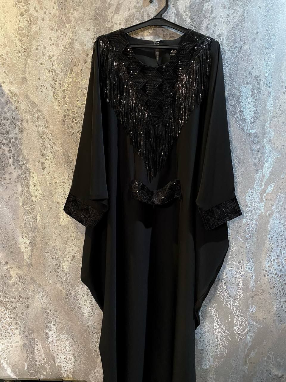 عبای زنانه کرپ اسود کد۰۴۷۶