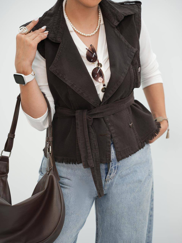 وست یقه انگلیسی زنانه